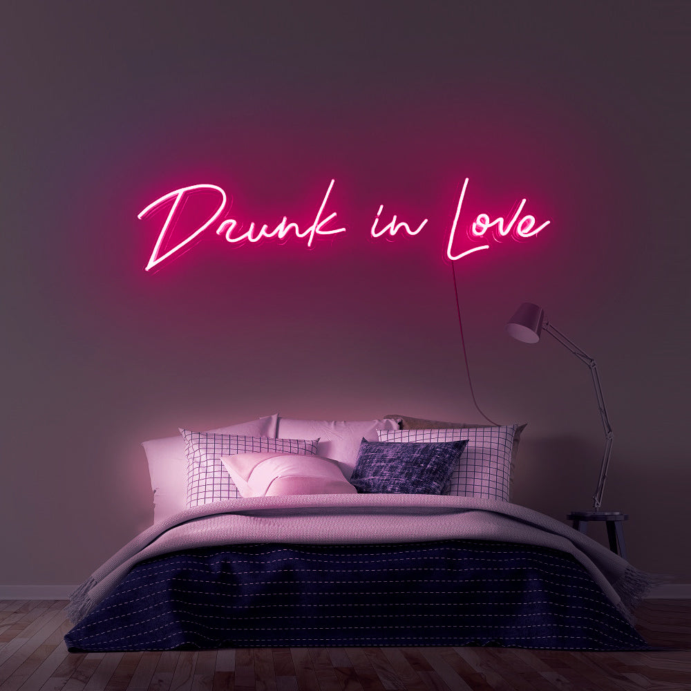 Enseigne néon Drunk in love