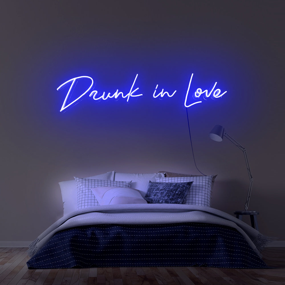 Enseigne néon Drunk in love