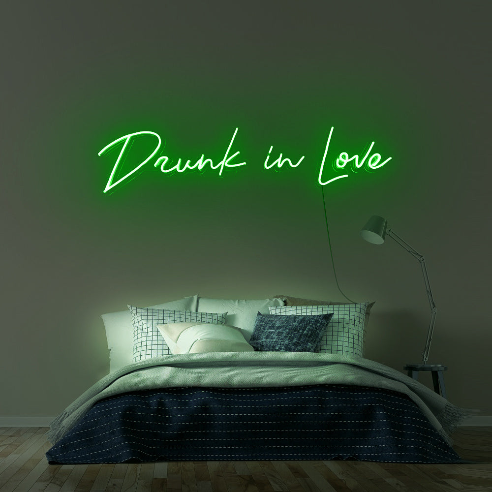 Enseigne néon Drunk in love