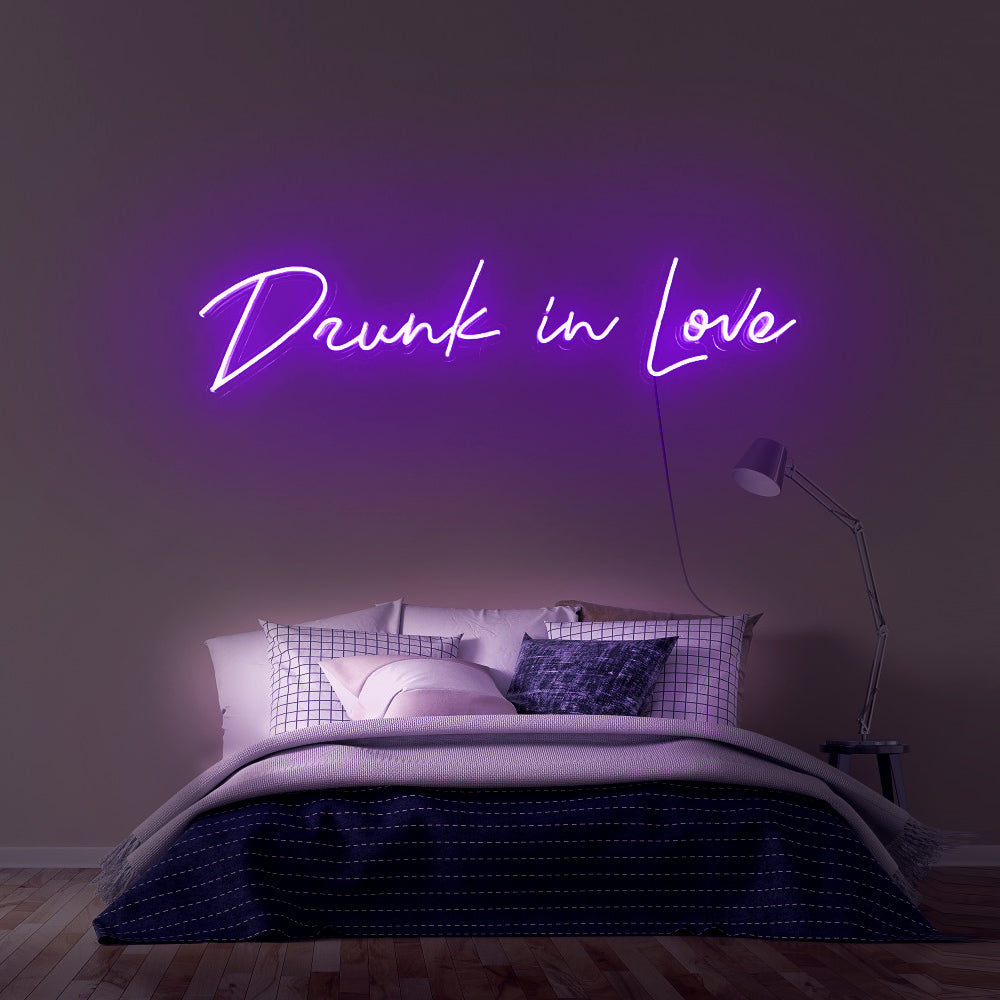 Enseigne néon Drunk in love